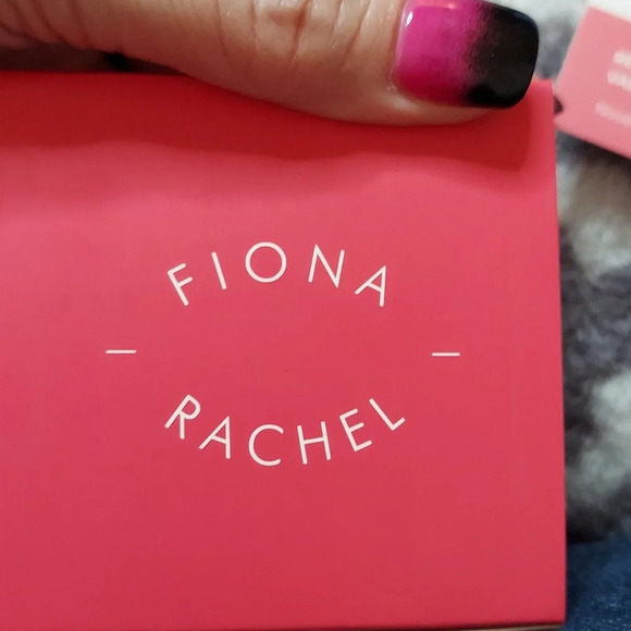 NEW Fiona Rachel Cream - Picture 3 of 5